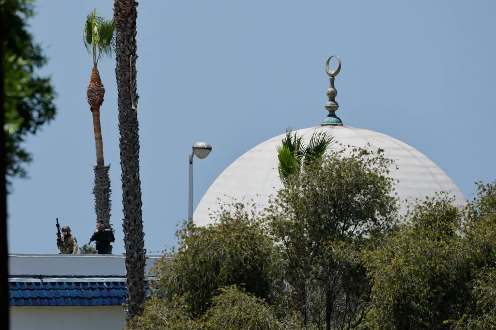 Emergency responders are taking action at the scene in San Diego, California, USA, following reports of a gun attack at an Islamic center. May 18, 2026. Photo: Reuters.