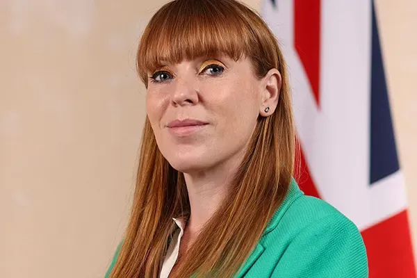 deshinewsbd.com_Angela Rayner