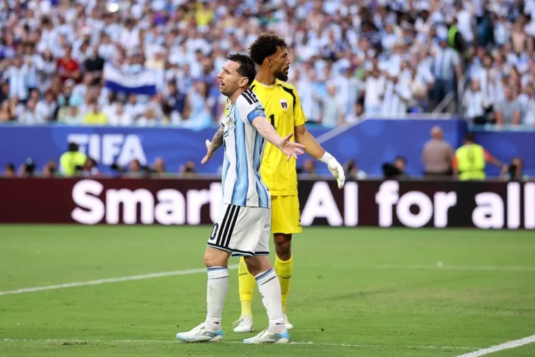 Messi told Vojinha