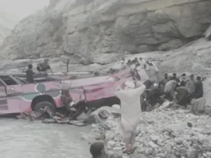 Pakistan_Bus