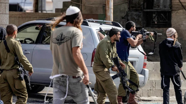 former Israeli officials