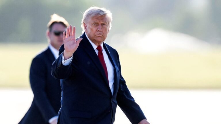 Deshinewsbd_trump-17