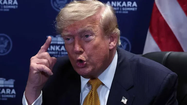 Trump-006