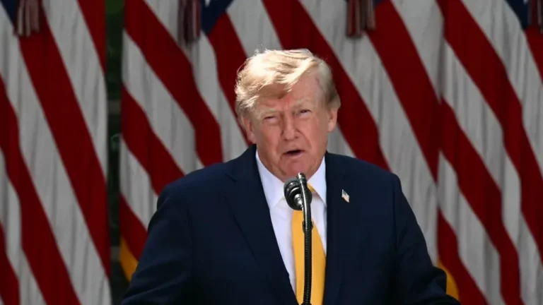 Trump to strike nuclear deal with Saudi Arabia