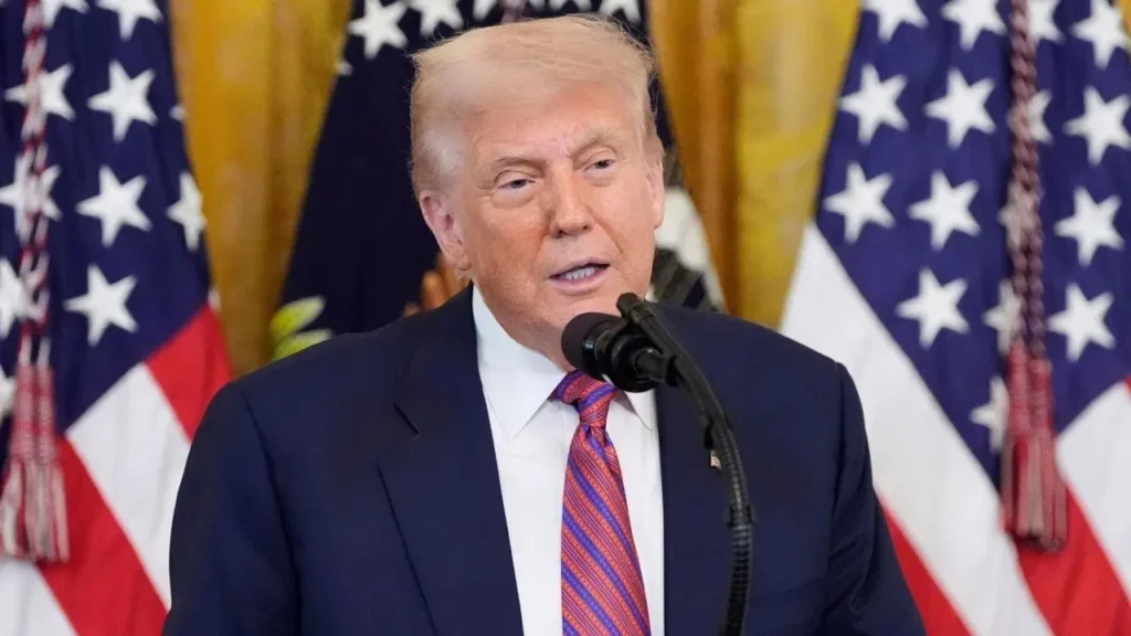trump-003