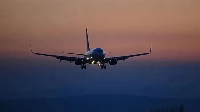 All Iranian airline flights to the UAE cancelled.