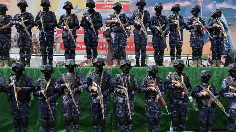 Houthis threaten to destroy Saudi Arabia's economy