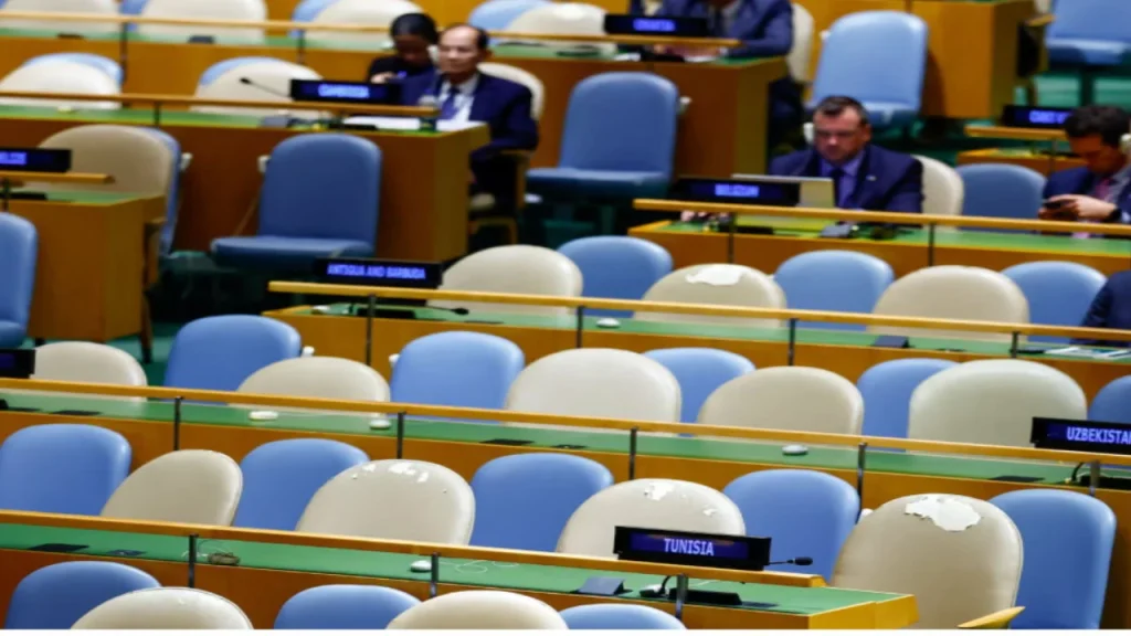 Netanyahu humiliated by dramatic protest from representatives of 77 countries.