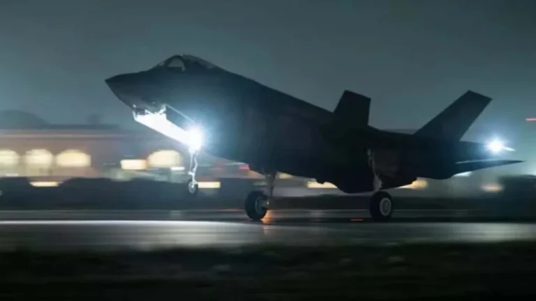 Six US F-35 fighter jets