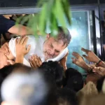 Delhi Police detains Rahul and Priyanka again.