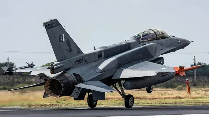 Pakistani fighter jets